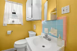 2339 W Walnut St, Tampa, FL 33607 - Photo 22