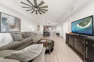 125 Island Way, Clearwater Beach, FL 33767 - Photo 6