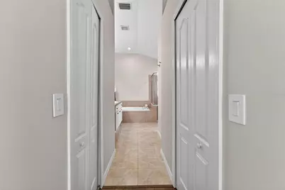 1407 Bloomingdale Trails Boulevard, Brandon, FL 33511 - Photo 48