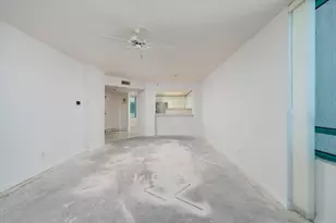 1540 Gulf Blvd, Clearwater Beach, FL 33767 - Photo 12