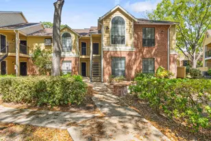 8609 Mallard Reserve Dr, Tampa, FL 33614 - Photo 2