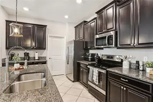 11767 Winterset Cove Dr, Riverview, FL 33579 - Photo 8