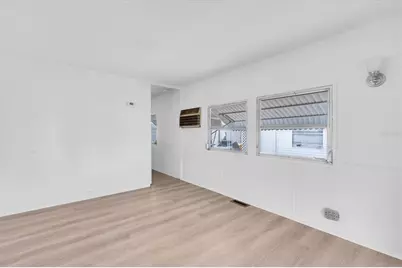 7801 34th Avenue N #6, Saint Petersburg, FL 33710 - Photo 8