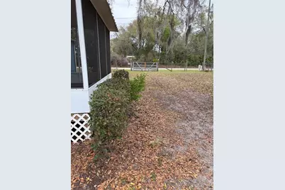 5215 SE 184 Th Terrace, Ocklawaha, FL 32179 - Photo 10