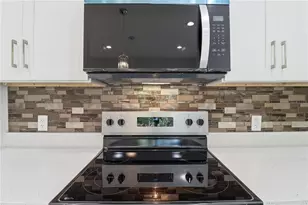 822 Poplar St, Inverness, FL 34452 - Photo 8