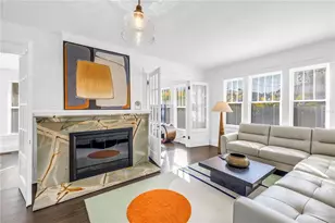 2320 5th St N, Saint Petersburg, FL 33704 - Photo 8