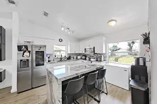 3210 Acapulco Dr, Riverview, FL 33578 - Photo 16