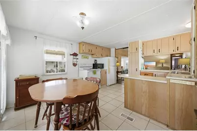 4833 Royal Palm Drive, Zephyrhills, FL 33542 - Photo 14