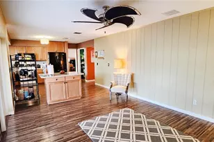 7905 Heather Ct, Tampa, FL 33634 - Photo 20