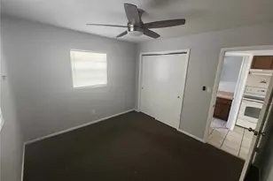 906 E 108th Ave, Tampa, FL 33612 - Photo 6