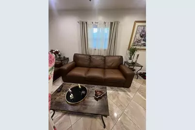 206 W 101st Avenue, Tampa, FL 33612 - Photo 2