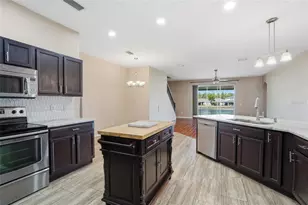 29725 Cedar Waxwing Dr, Wesley Chapel, FL 33545 - Photo 16