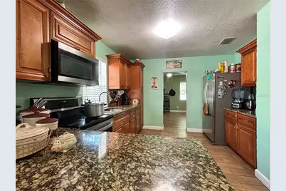 2715 Bel Aire Circle, Tampa, FL 33614 - Photo 30