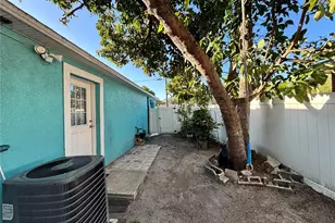 2715 Bel Aire Cir, Tampa, FL 33614 - Photo 24