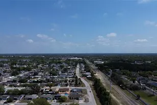 1012 Prescott Ln, Holiday, FL 34691 - Photo 42