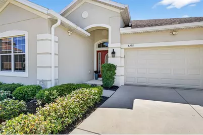 8238 Willow Beach Drive, Riverview, FL 33578 - Photo 2