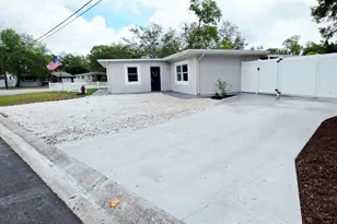 4580 16th St N, Saint Petersburg, FL 33703 - Photo 1