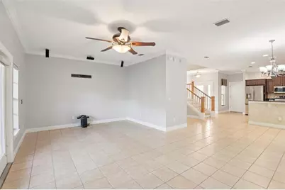 300 Valencia Circle, Saint Petersburg, FL 33716 - Photo 12