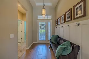 11618 Whiterook Ct, Tampa, FL 33626 - Photo 4