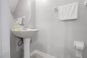 26611 Chimney Spire Ln, Wesley Chapel, FL 33544 - Photo 10