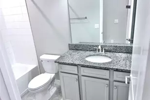18604 Noble Caspian Dr, Lutz, FL 33558 - Photo 36