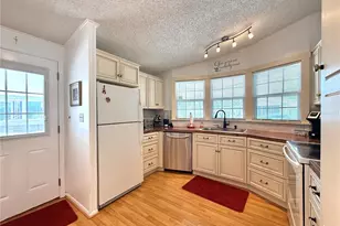 101 St George Ct, Apollo Beach, FL 33572 - Photo 6