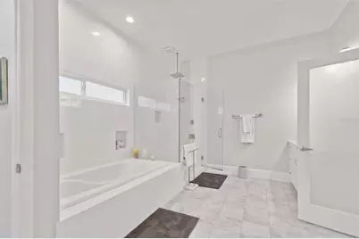 1024 16th Avenue N, Saint Petersburg, FL 33704 - Photo 22