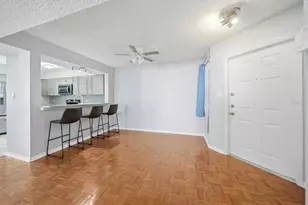 6826 Stonesthrow Cir N, Saint Petersburg, FL 33710 - Photo 4