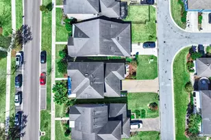 14110 Barrington Stowers Dr, Lithia, FL 33547 - Photo 78