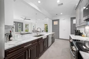 237 7th Ave N, Saint Petersburg, FL 33701 - Photo 6