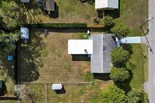 37136 Mandarin Ave, Zephyrhills, FL 33541 - Photo 26