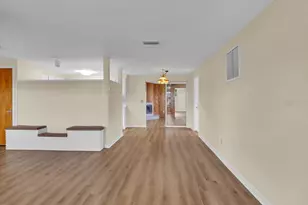 37136 Mandarin Ave, Zephyrhills, FL 33541 - Photo 6