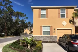 8414 Pine River Rd, Tampa, FL 33637 - Photo 1