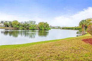 6399 Shoreline Dr, Saint Petersburg, FL 33708 - Photo 34