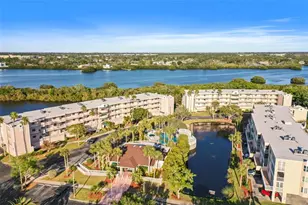 6399 Shoreline Dr, Saint Petersburg, FL 33708 - Photo 38