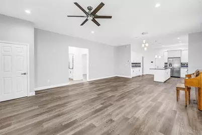 4320 56th Avenue N, Saint Petersburg, FL 33714 - Photo 10