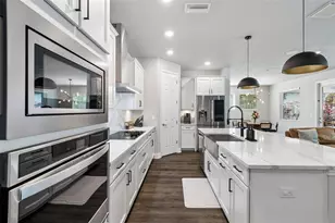 4911 Lakeshore Oaks Ct, Tampa, FL 33624 - Photo 20