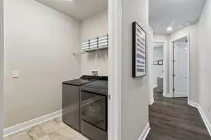 4911 Lakeshore Oaks Ct, Tampa, FL 33624 - Photo 52