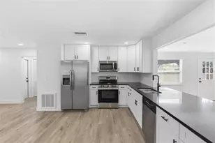 11210 Mercedes St, Spring Hill, FL 34609 - Photo 24