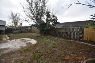 7338 Foxbloom Dr, Port Richey, FL 34668 - Photo 40
