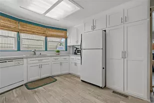 3301 Alt 19, Palm Harbor, FL 34683 - Photo 16