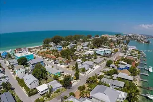 61 81st Ave, Treasure Island, FL 33706 - Photo 2