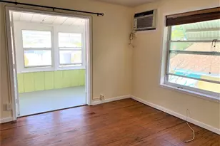 61 81st Ave, Treasure Island, FL 33706 - Photo 10