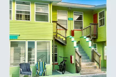 61 81st Avenue #3, Treasure Island, FL 33706 - Photo 2