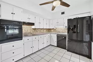 2001 World Pkwy Blvd, Clearwater, FL 33763 - Photo 6
