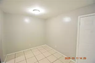 1400 Gandy Blvd N, Saint Petersburg, FL 33702 - Photo 16