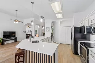 17906 Sparrows Nest Dr, Lutz, FL 33558 - Photo 18