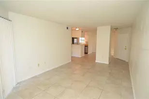 8629 Fancy Finch Dr, Tampa, FL 33614 - Photo 14
