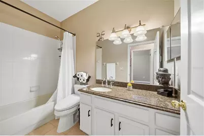 1605 Hidden Meadow Court, Valrico, FL 33594 - Photo 12