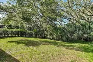 6402 Yellow Buckeye Dr, Riverview, FL 33578 - Photo 4